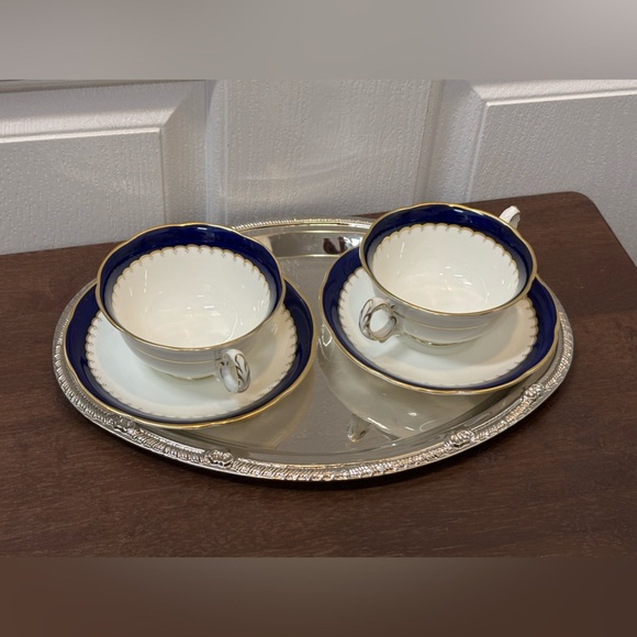 4 Pcs of Vintage Royal Swansea 'The Coronation' Made in England - Picture 3 of 11